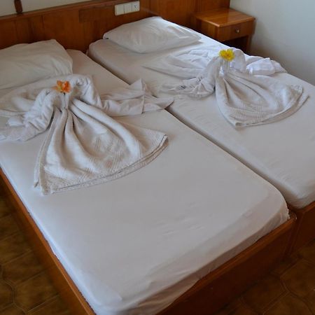 Palma Rosa Hotel Çamyuva 外观 照片