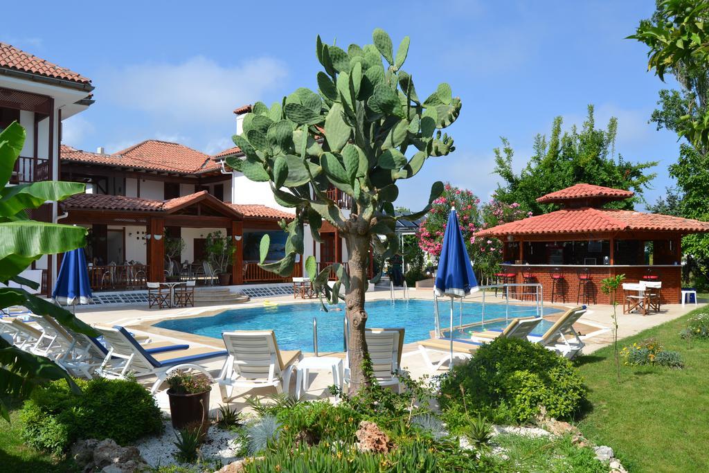 Palma Rosa Hotel Çamyuva 外观 照片