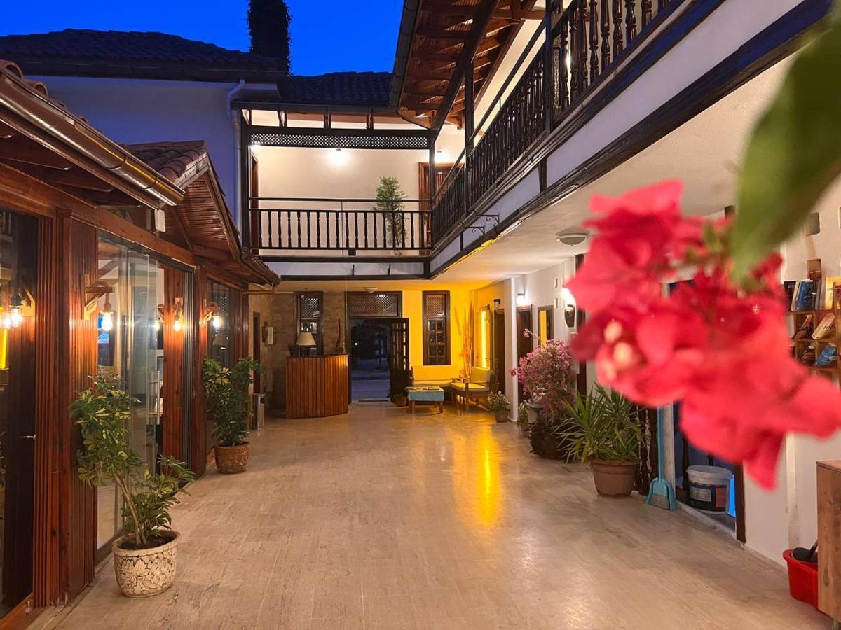 Palma Rosa Hotel Çamyuva 外观 照片