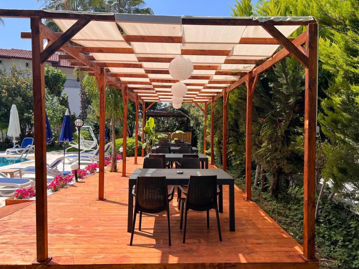 Palma Rosa Hotel Çamyuva 外观 照片
