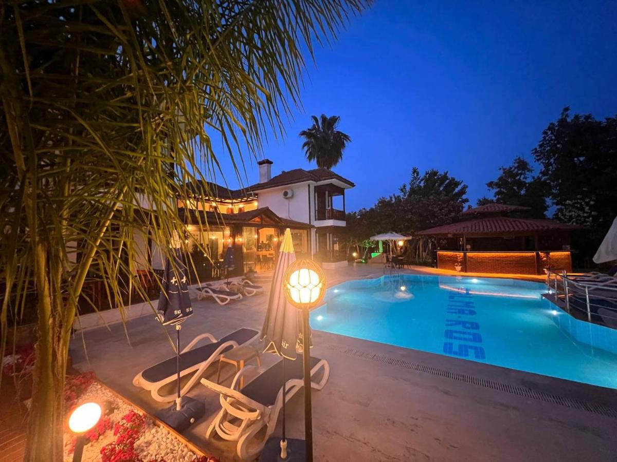 Palma Rosa Hotel Çamyuva 外观 照片